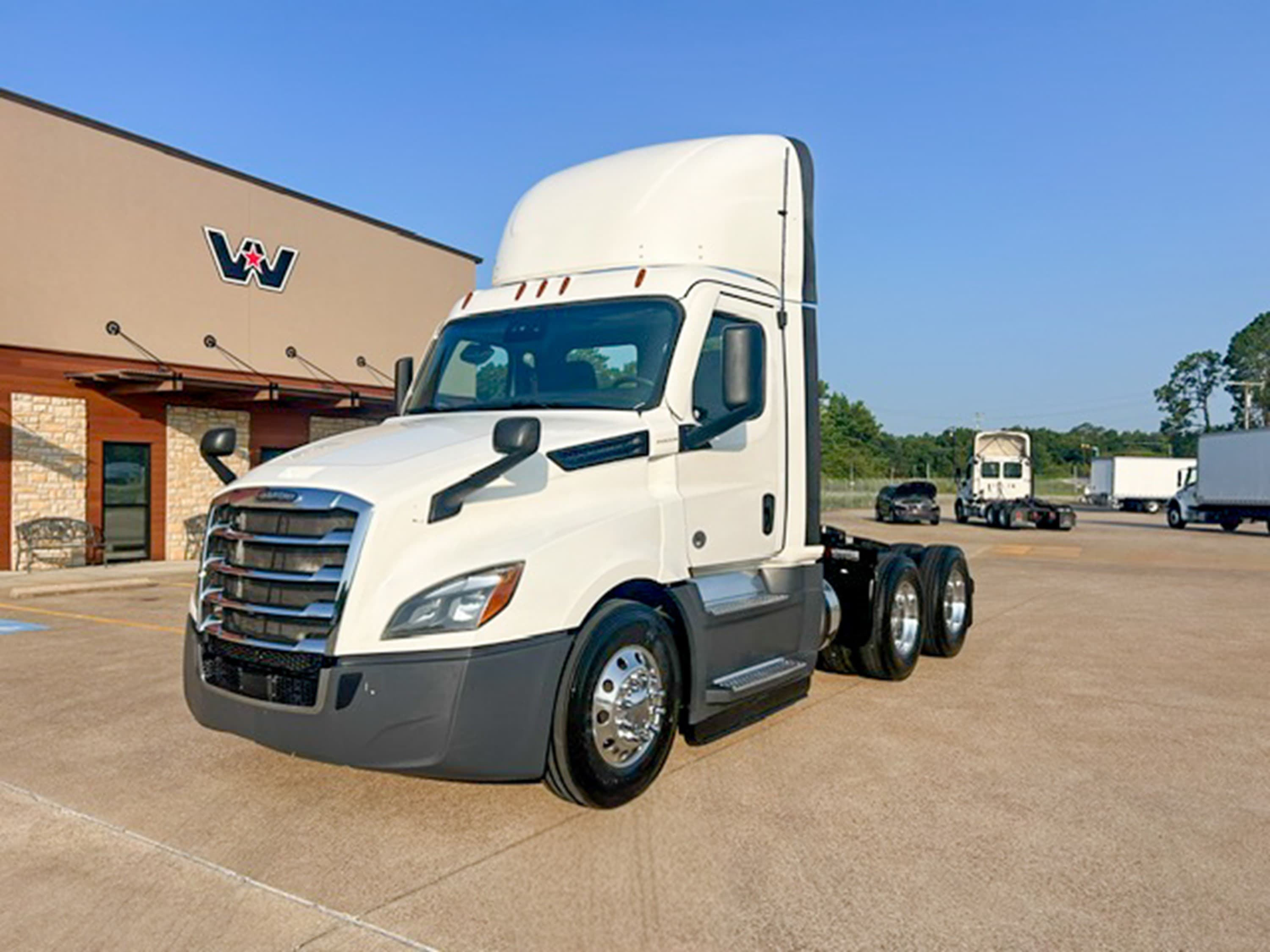 2021 Freightliner CA126 Cascadia - Photo 1