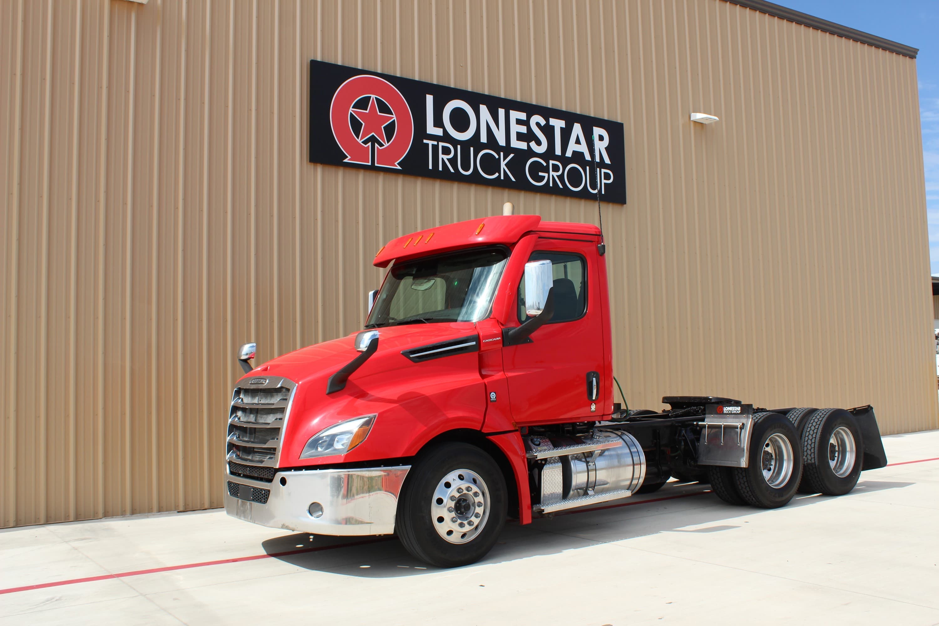 2021 Freightliner CA126 Cascadia - Photo 1