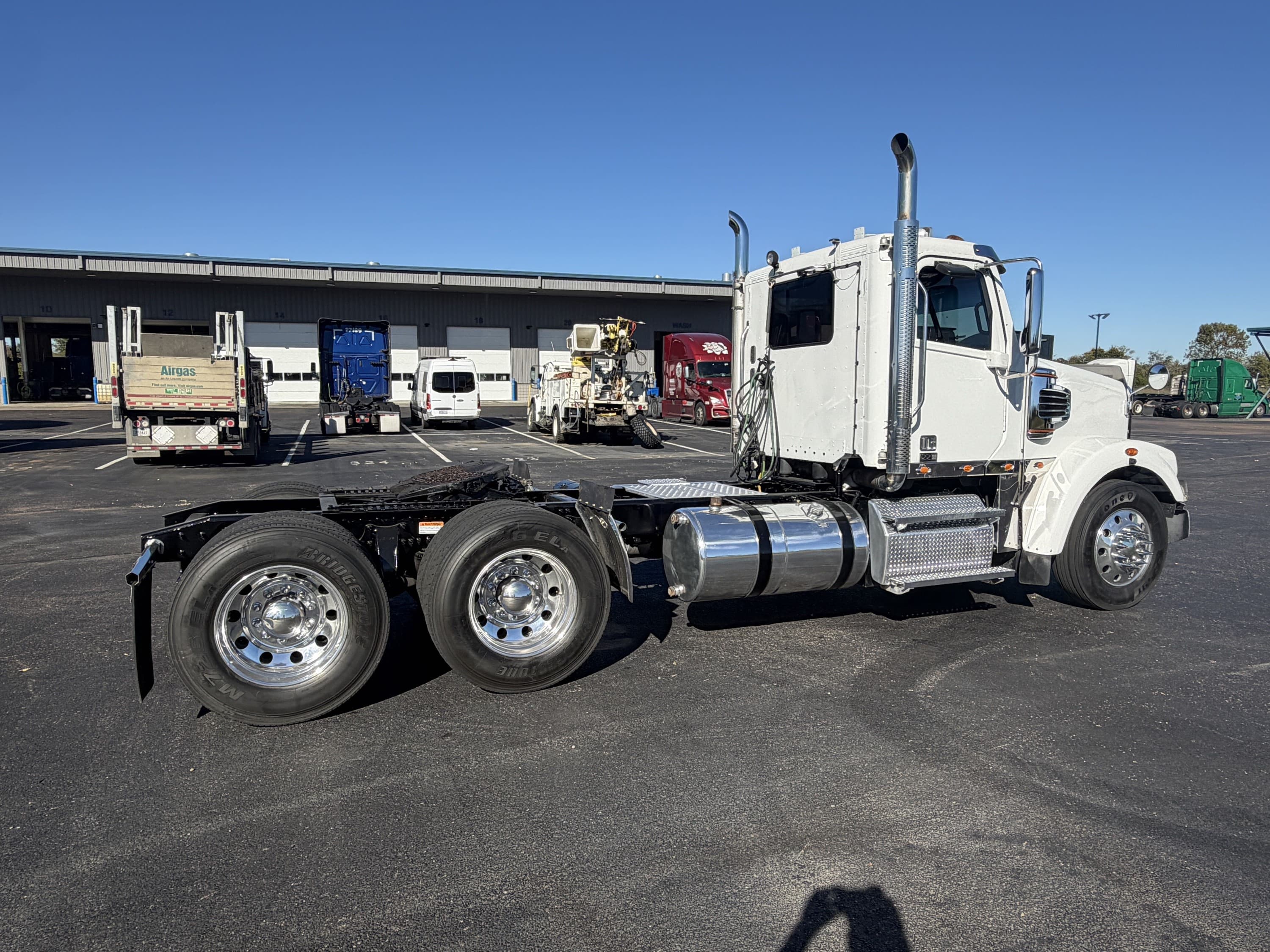 Thumbnail 23