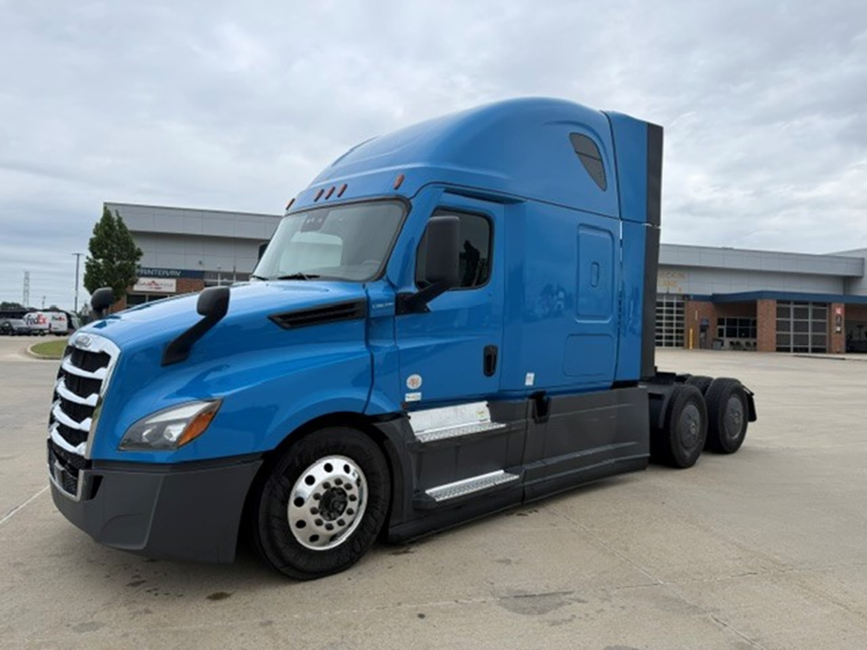 2023 Freightliner CA126 Cascadia - Photo 1