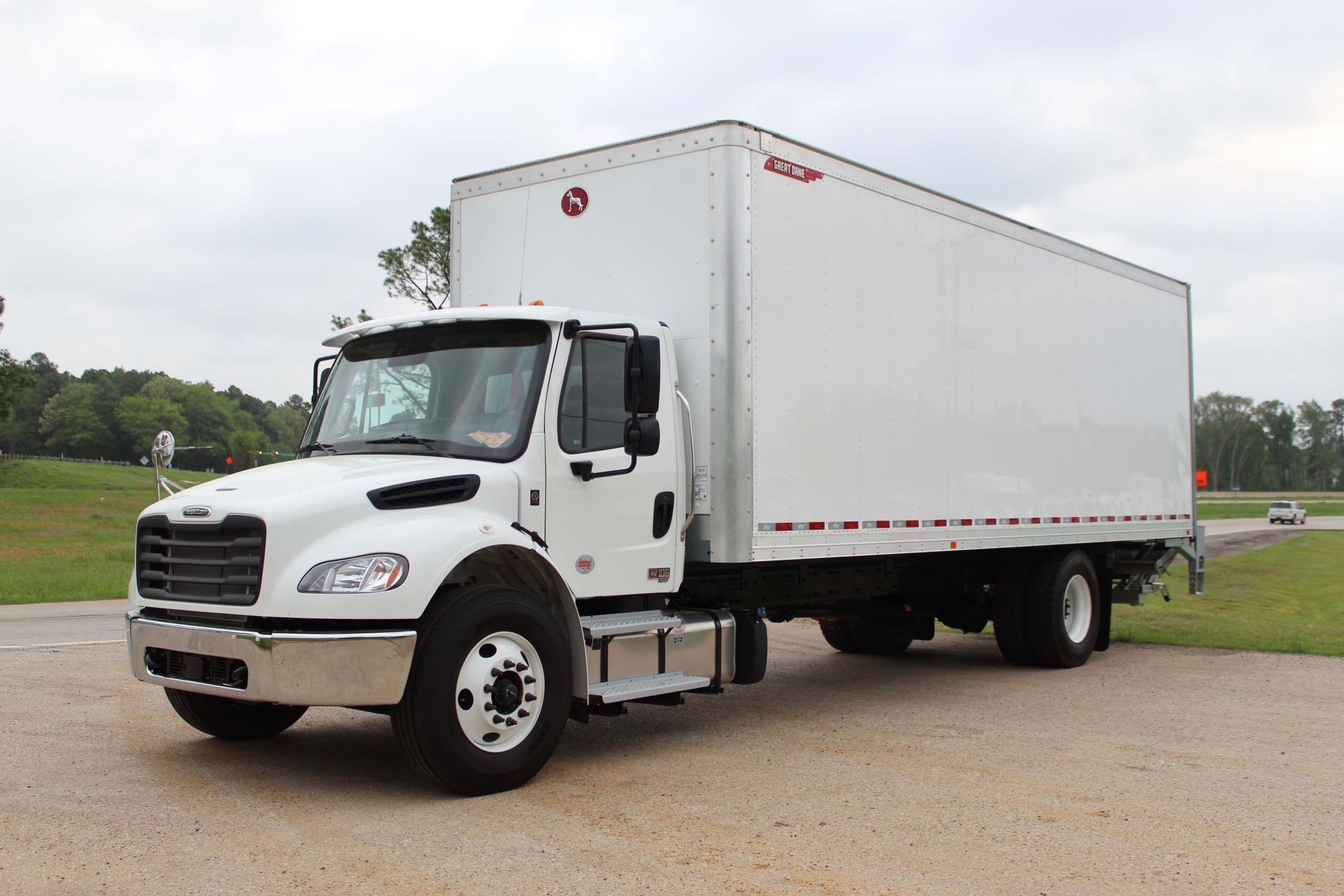 2025 Freightliner M2 106 - Photo 1