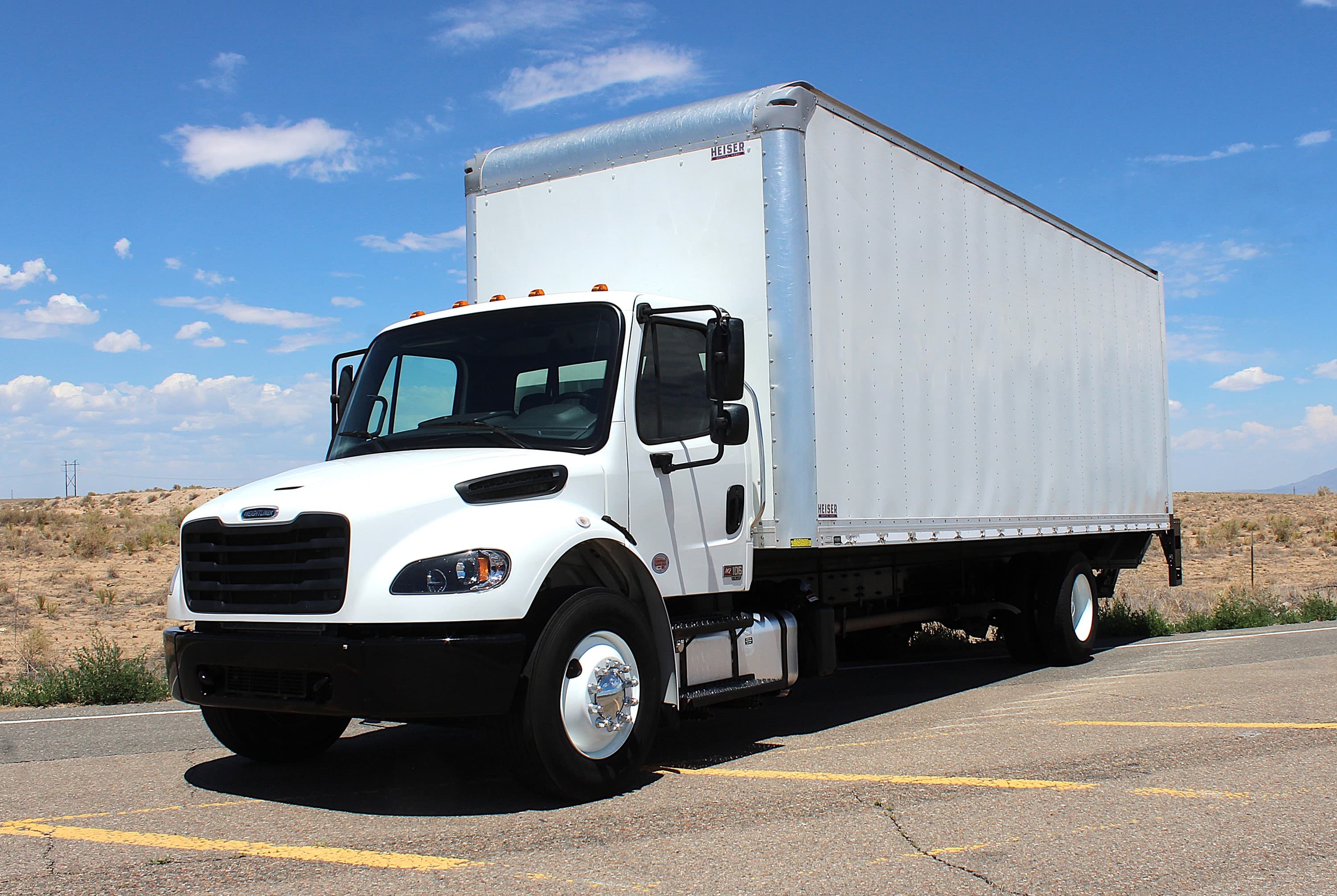 2025 Freightliner M2 106 - Photo 1