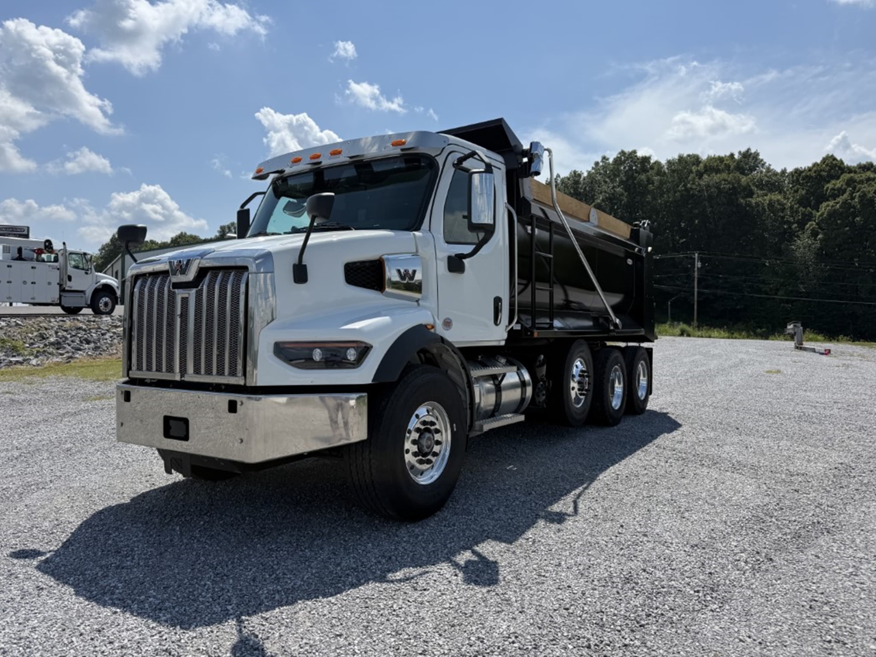 2025 Western Star 47X - Photo 1