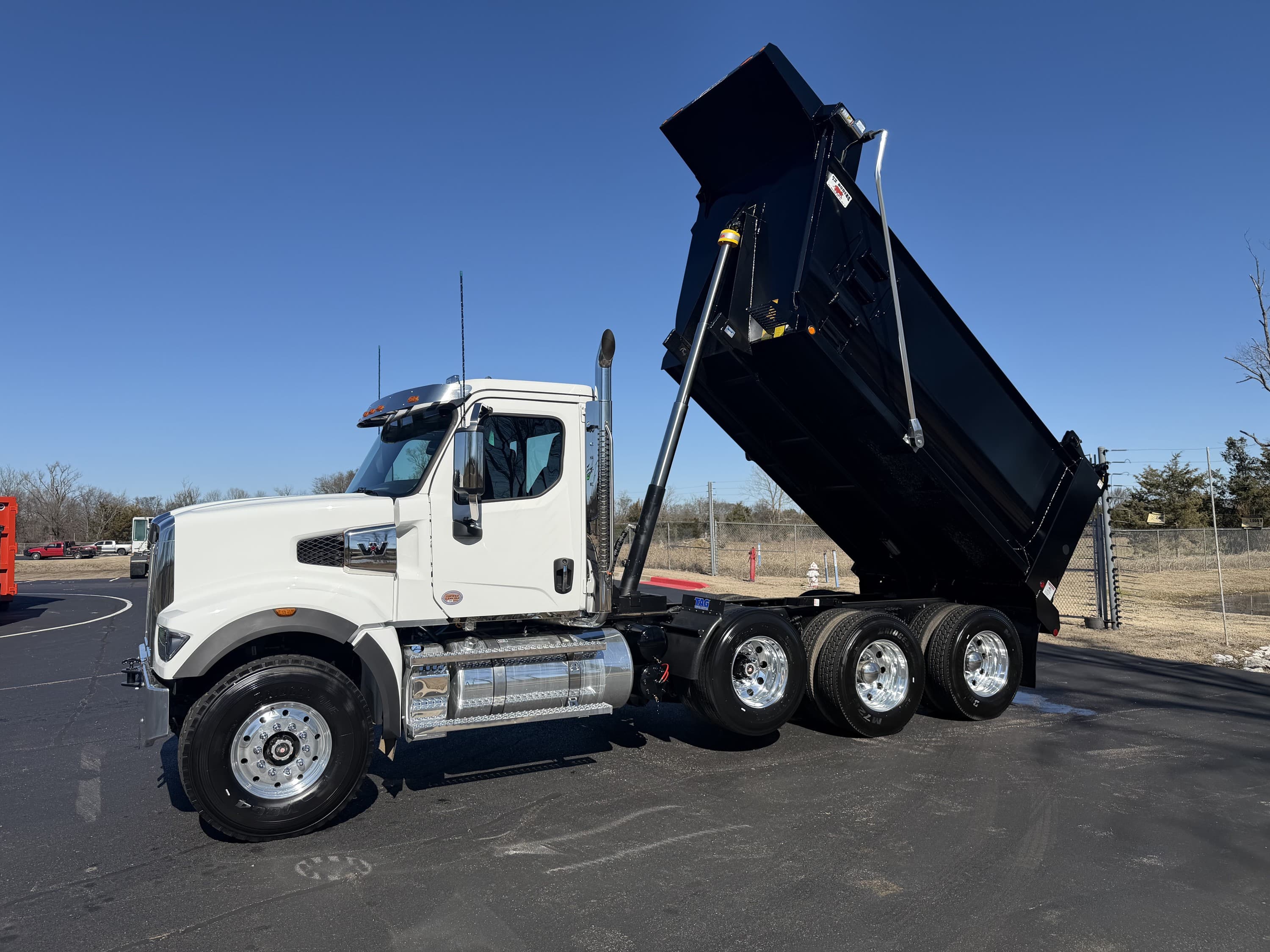 2026 Western Star 49X - Photo 1