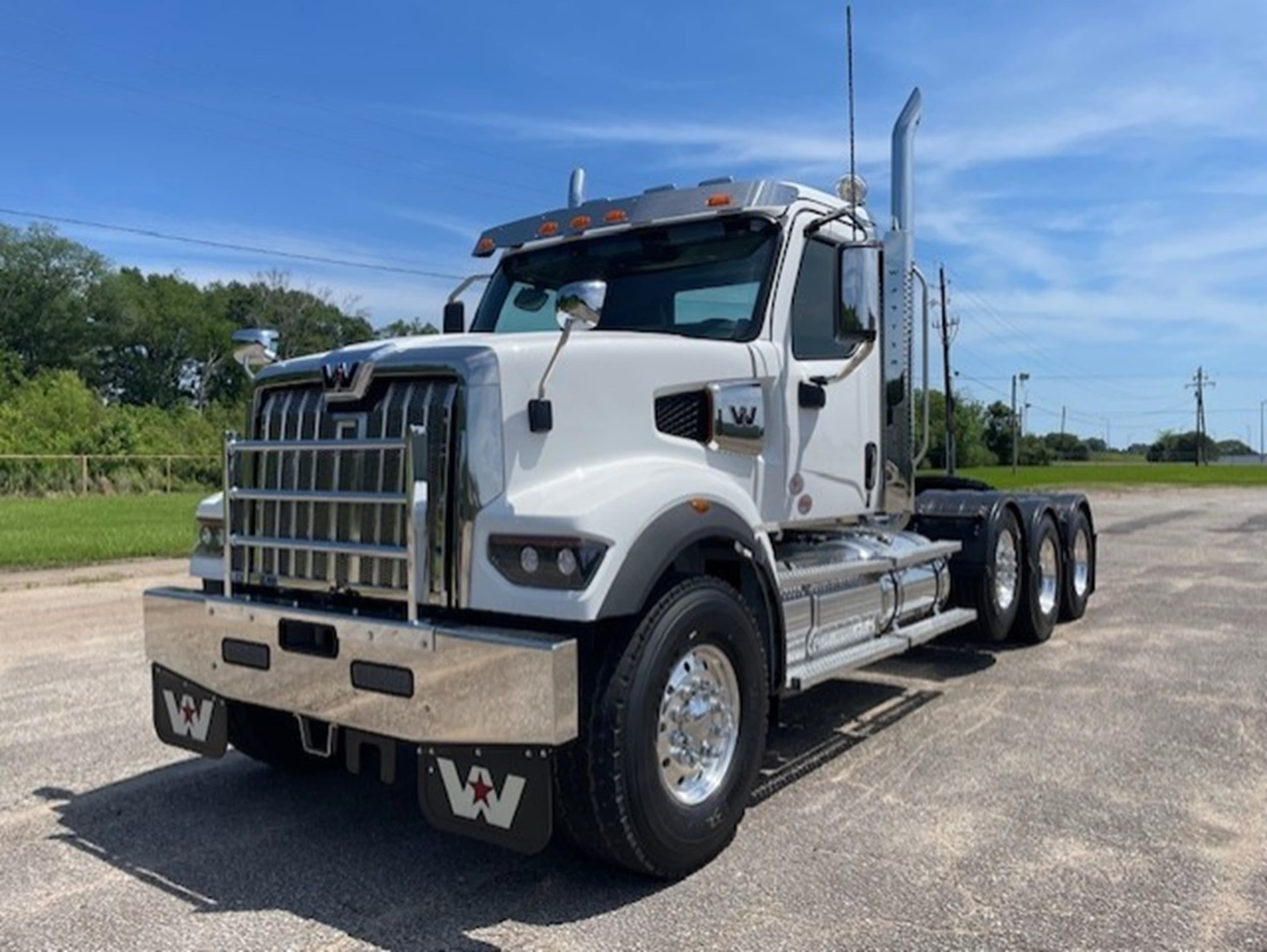 2027 Western Star 49X - Photo 1