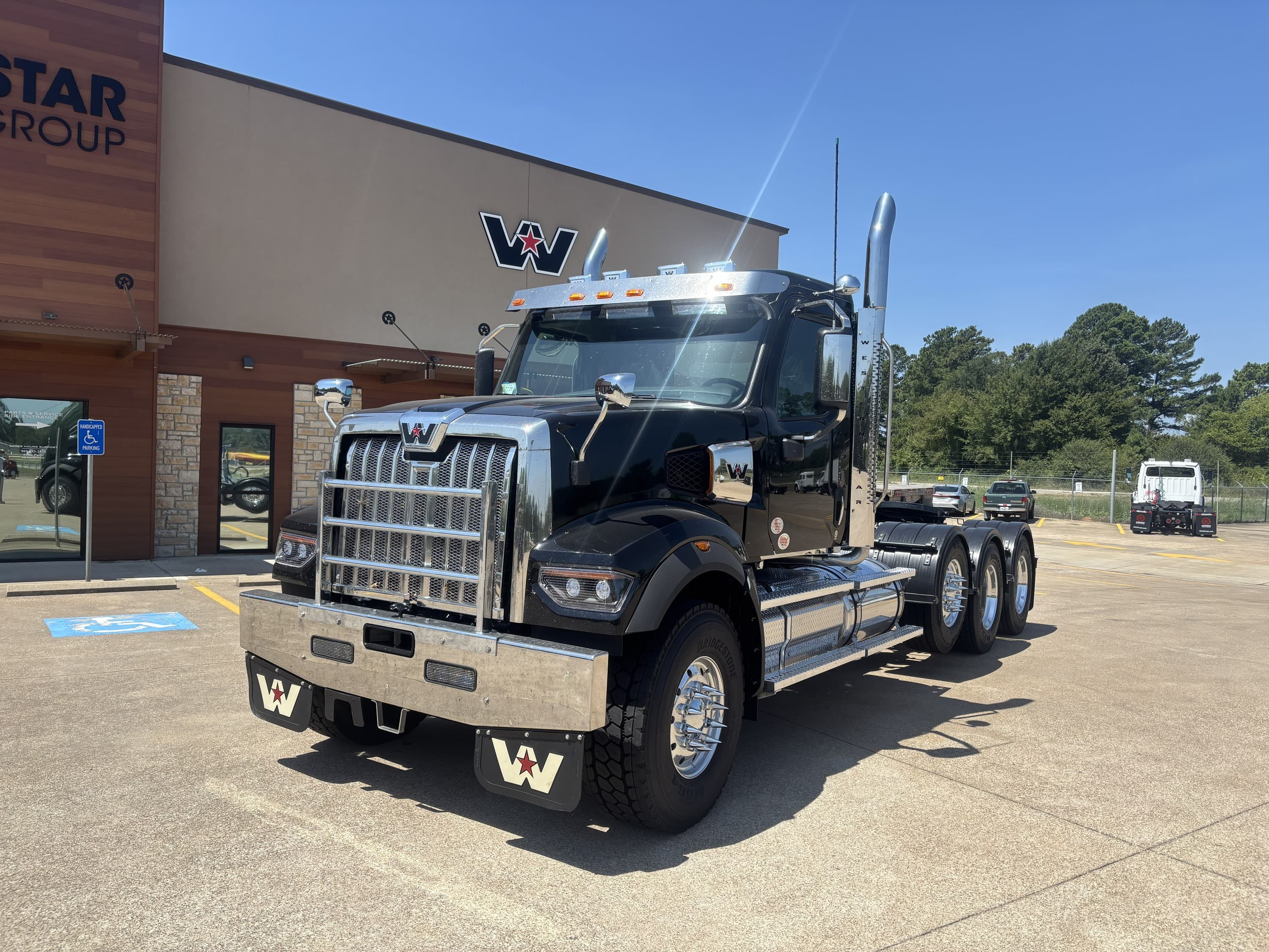 2027 Western Star 49X - Photo 1